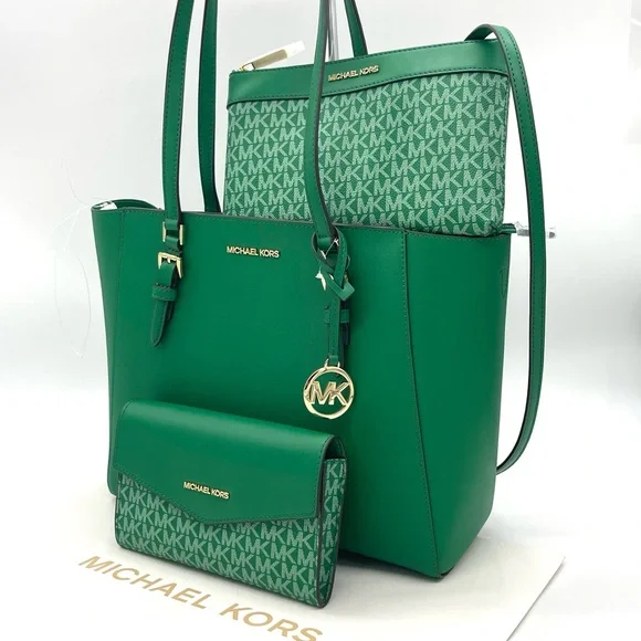 Michael Kors Charlotte Large 3 in 1 Tote Bag - Picture 3 of 16